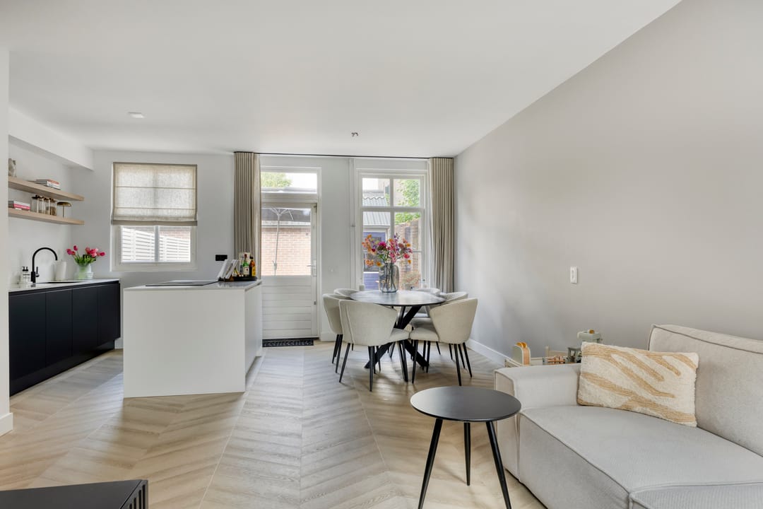 Foto 2 van Zustersteeg 2