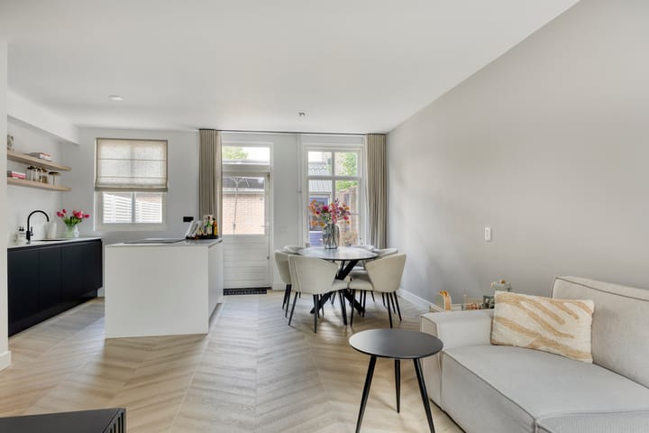 Foto 2 van Zustersteeg 2