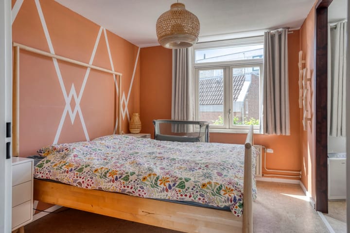 Foto 20 van Regulierstraat 10