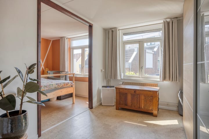 Foto 23 van Regulierstraat 10