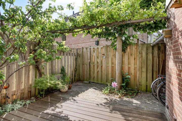 Foto 37 van Regulierstraat 10