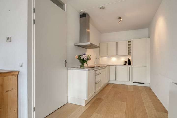 Foto 4 van Emmapark 121