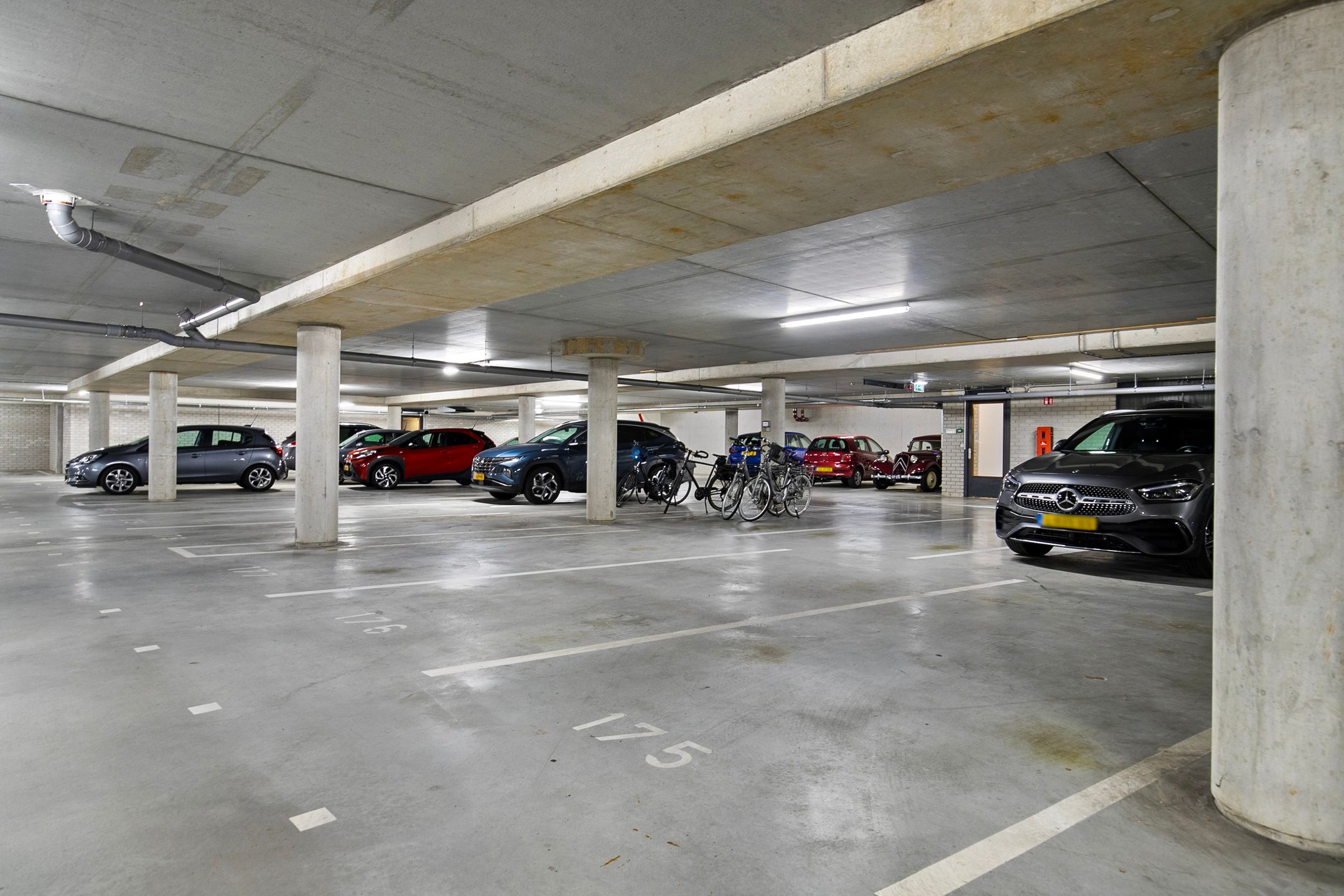 Foto 24 van Emmapark 121