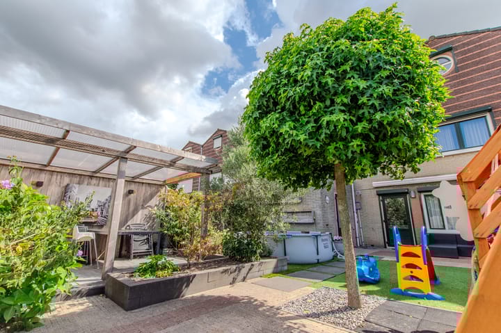 Foto 40 van Hugo de Grootstraat 21