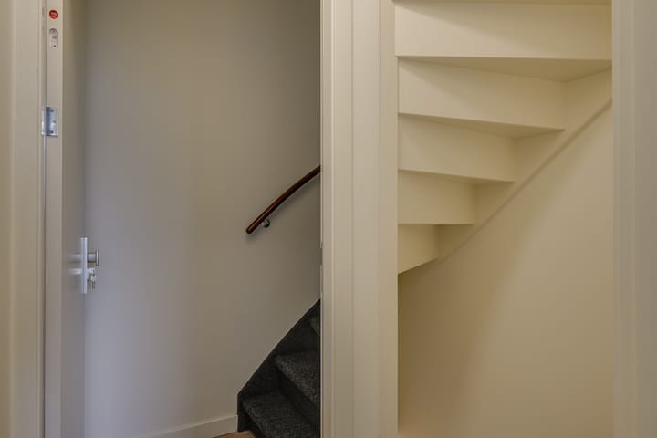 Photo 5 of Herensingel 2-B2