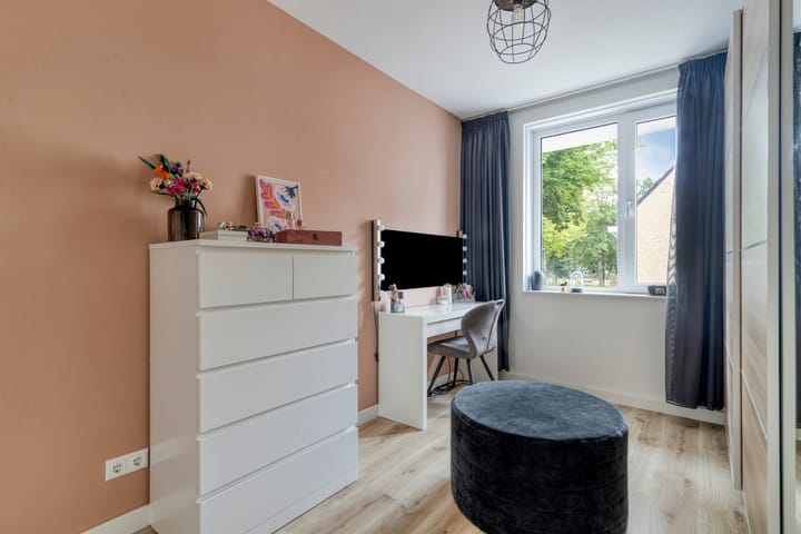 Photo 15 of Johan de Wittstraat 38