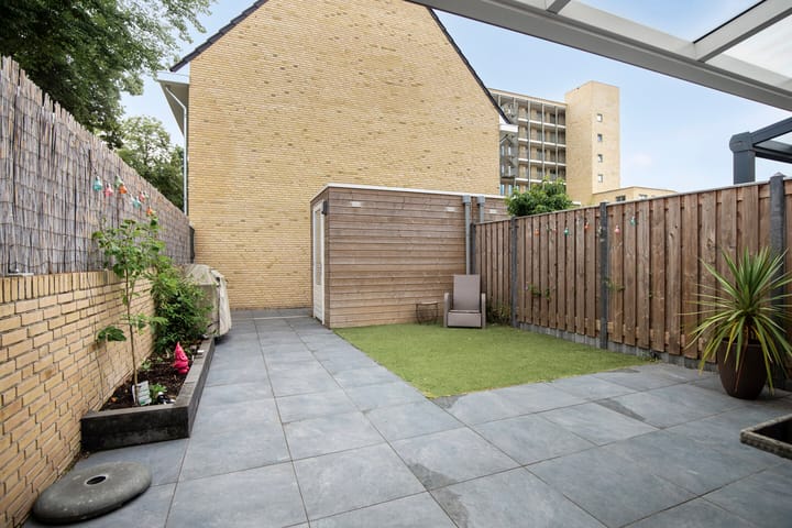 Photo 21 of Johan de Wittstraat 38