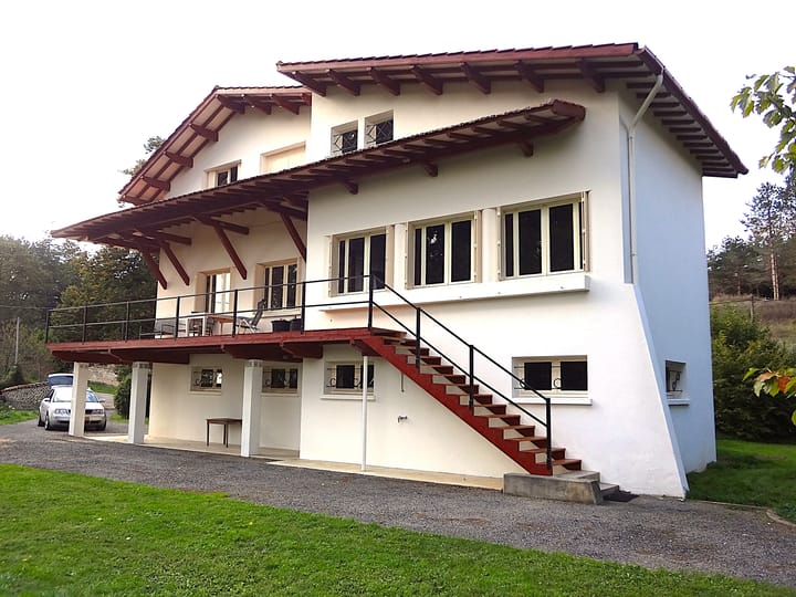 Foto 2 van 9, Chemin de la Mathe