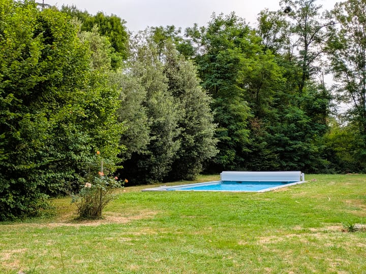 Foto 12 van 9, Chemin de la Mathe