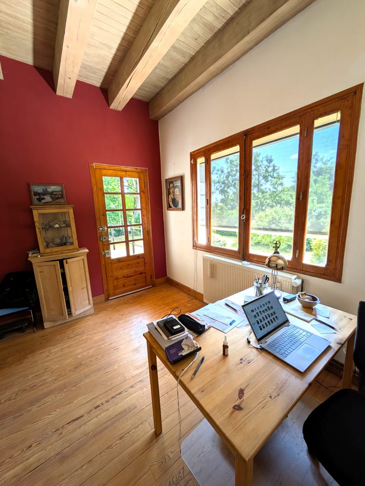 Foto 19 van 9, Chemin de la Mathe