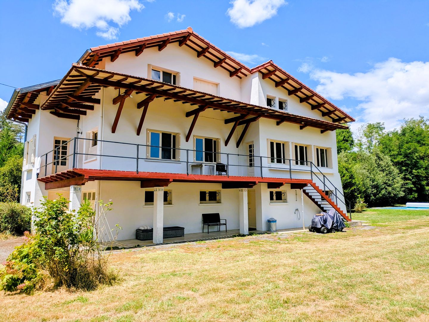 Foto 1 van 9, Chemin de la Mathe