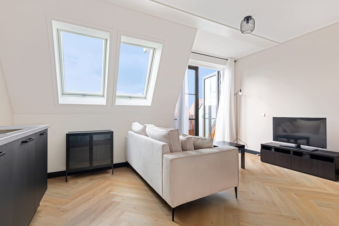 Foto 13 van Ebbenhout 40-F