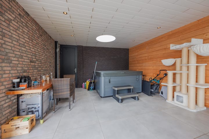 Photo 38 of Meterikseweg 62