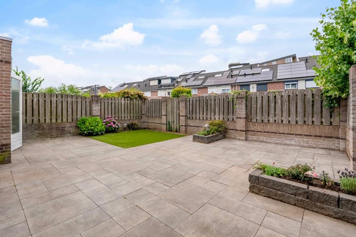 Foto 2 van Meidoornlaan 4