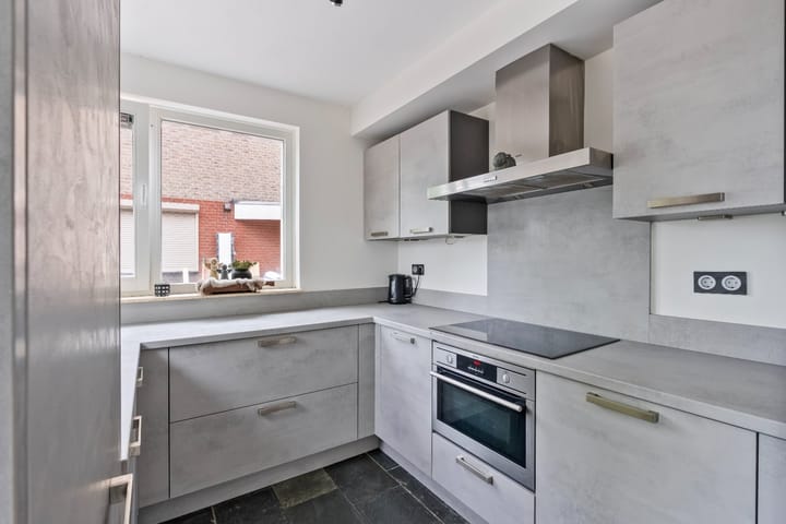 Foto 7 van Meidoornlaan 4