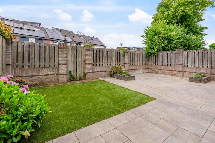 Foto 11 van Meidoornlaan 4