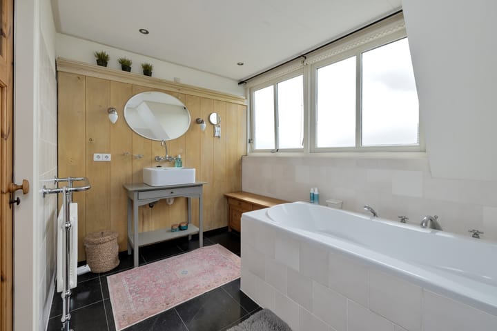 Photo 37 of Zwanenbalg 1519