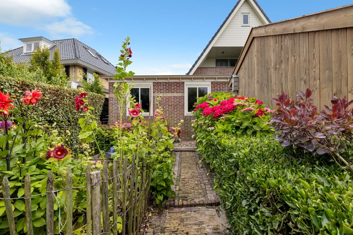 Photo 77 of Zwanenbalg 1519