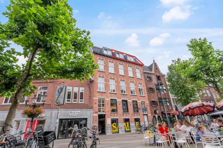 Foto 1 van Parade 51