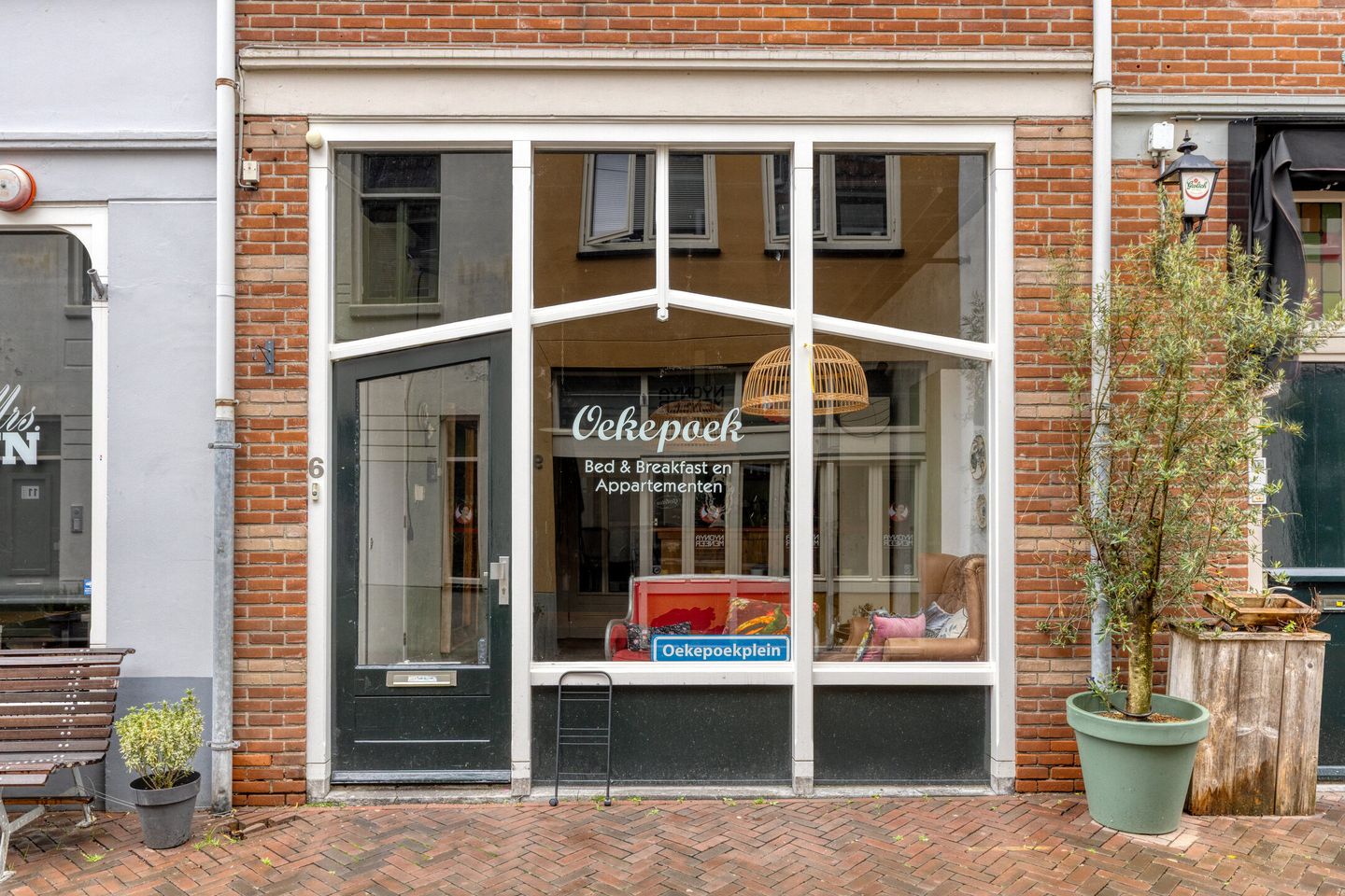 View photo 1 of Walstraat 6