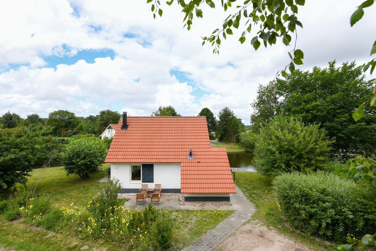 Photo 25 of De Rug 3-047