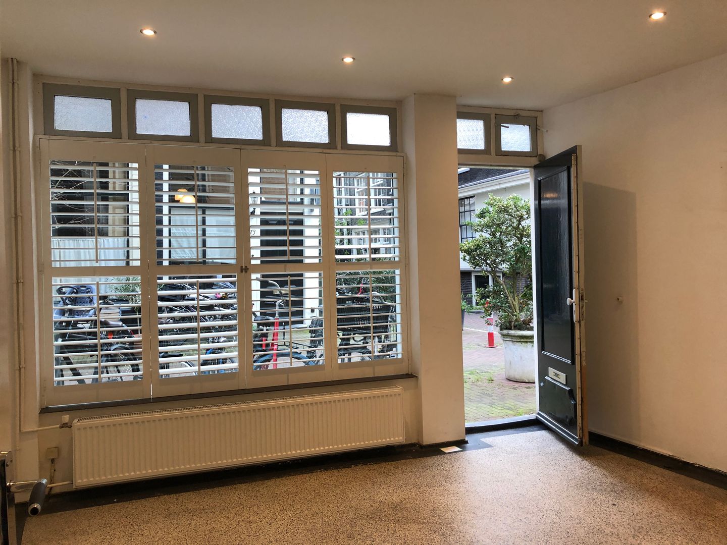 View photo 2 of Korsjespoortsteeg 14