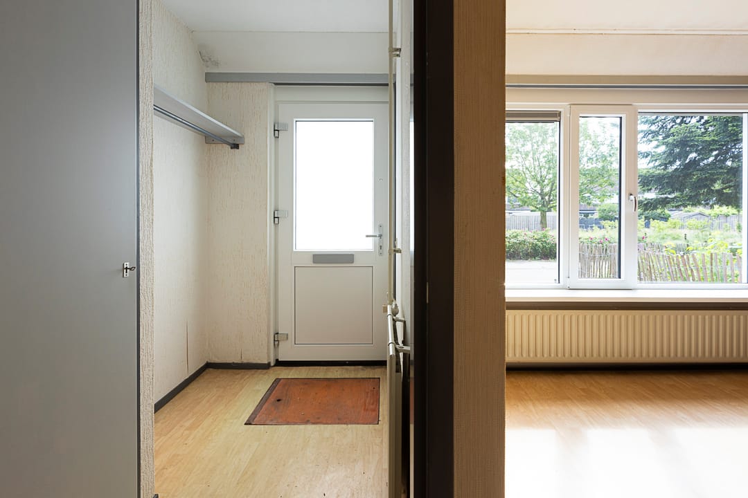 Photo 2 of Van der Goesstraat 12