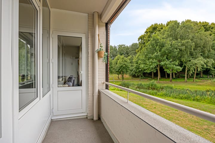 Photo 21 of Hertogenlaan 164