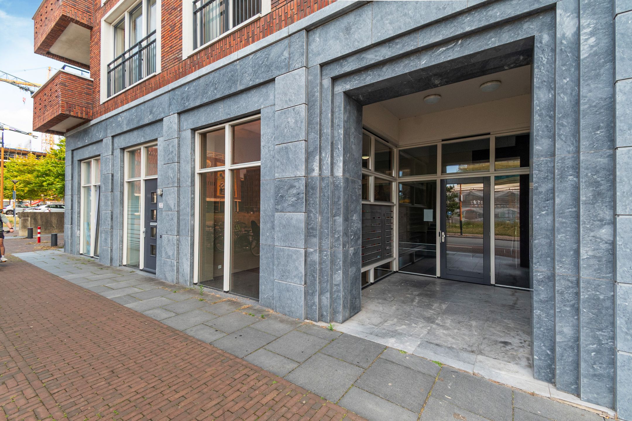 Foto 9 van San Marinostraat 97