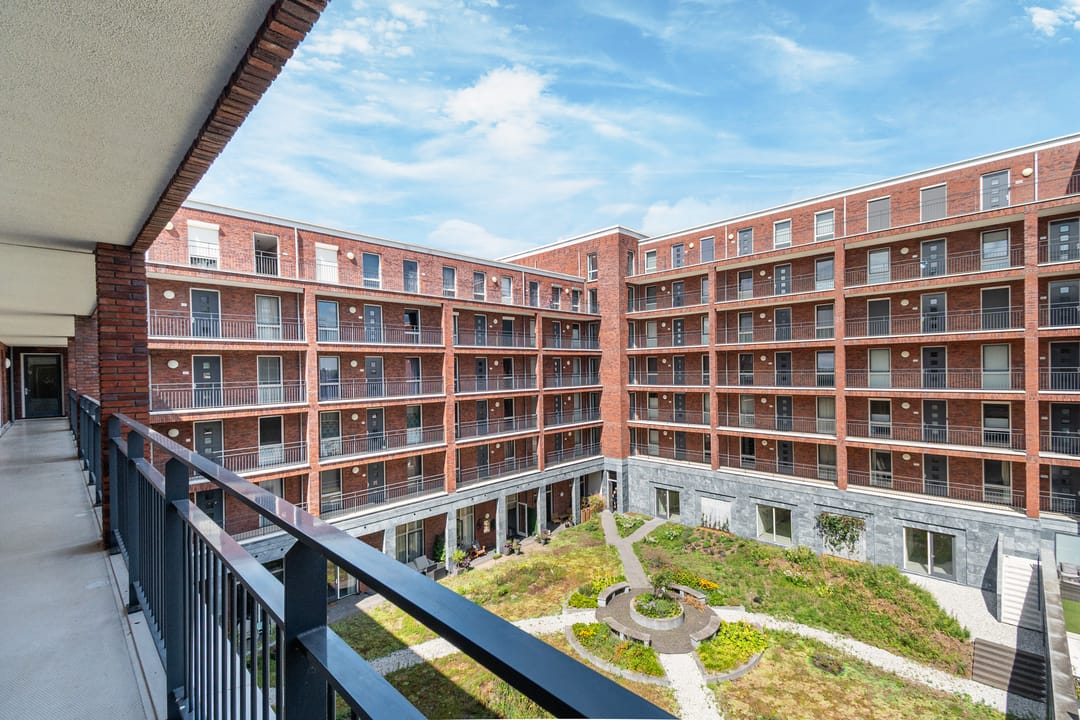 Foto 11 van San Marinostraat 97