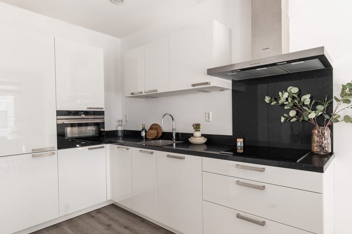 Photo 26 of San Marinostraat 97