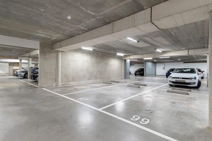 Photo 36 of San Marinostraat 97