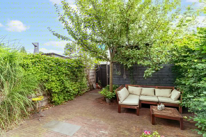 Foto 21 van Lijsterbeslaan 84