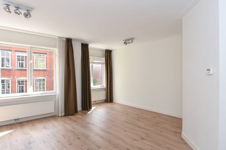 Foto 3 van Ruysdaelstraat 60-2