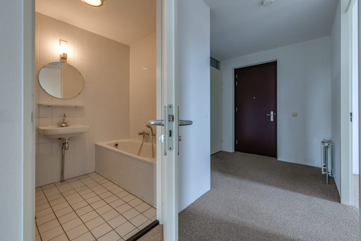 Photo 29 of Europalaan 164