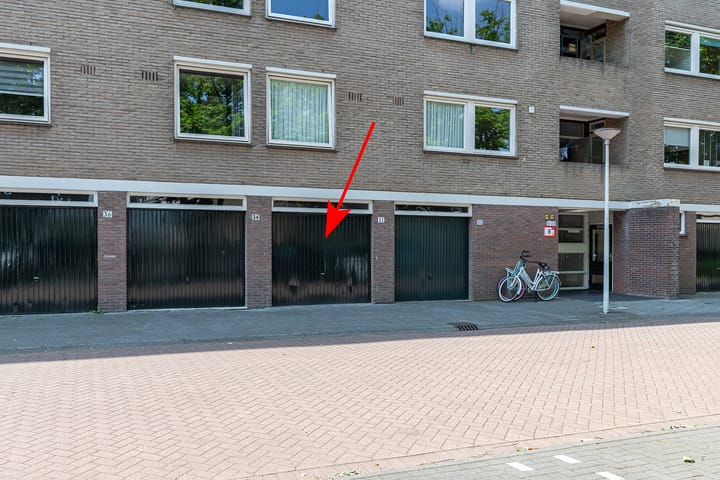 Foto 28 van Jacob van Ruysdaelstraat 28