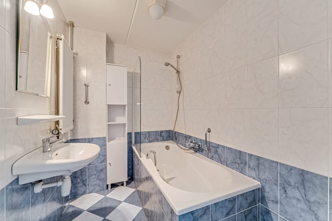 Photo 17 of de Savornin Lohmanstraat 13