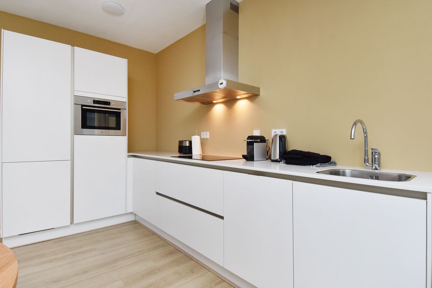 Foto 10 van Wilhelminakade 221