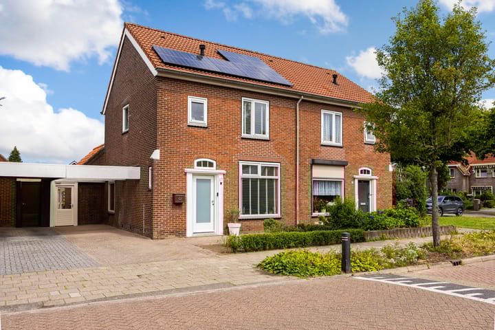 Foto 5 van Schoolstraat 17