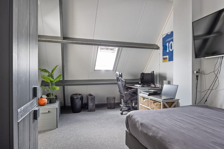 Photo 31 of Gerard van Oostromstraat 12