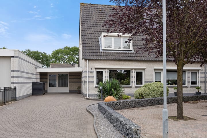 Photo 40 of Gerard van Oostromstraat 12