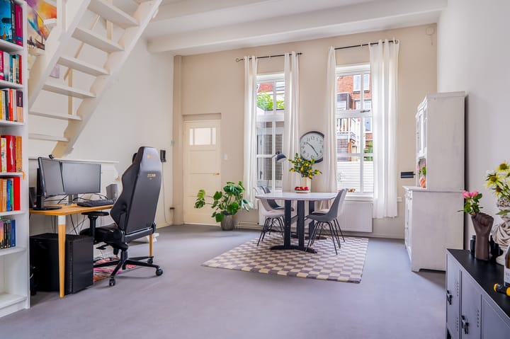 Foto 16 van Jacobstraat 14