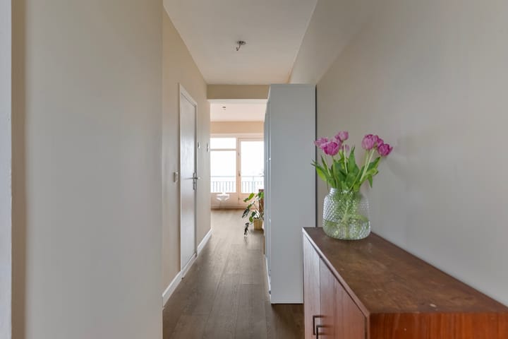 Photo 9 of Burgemeester Hogguerstraat 783