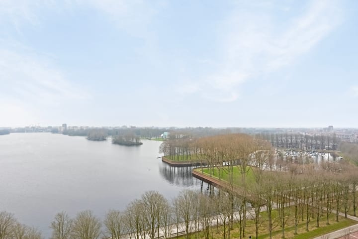 Photo 24 of Burgemeester Hogguerstraat 783