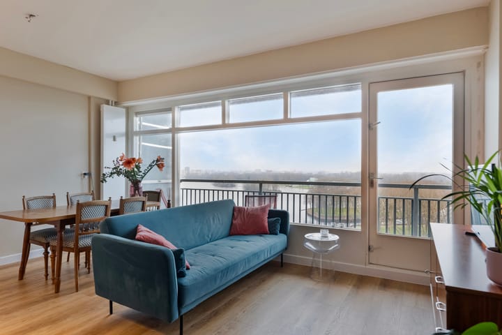 Photo 1 of Burgemeester Hogguerstraat 783