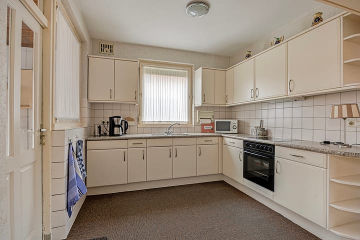 Photo 14 of Klomperweg 42