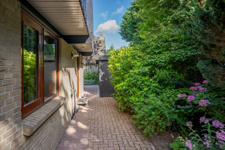 Foto 8 van Van Hamellaan 32