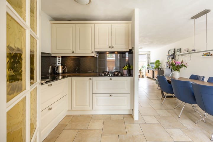 Foto 18 van R. Doumastraat 3