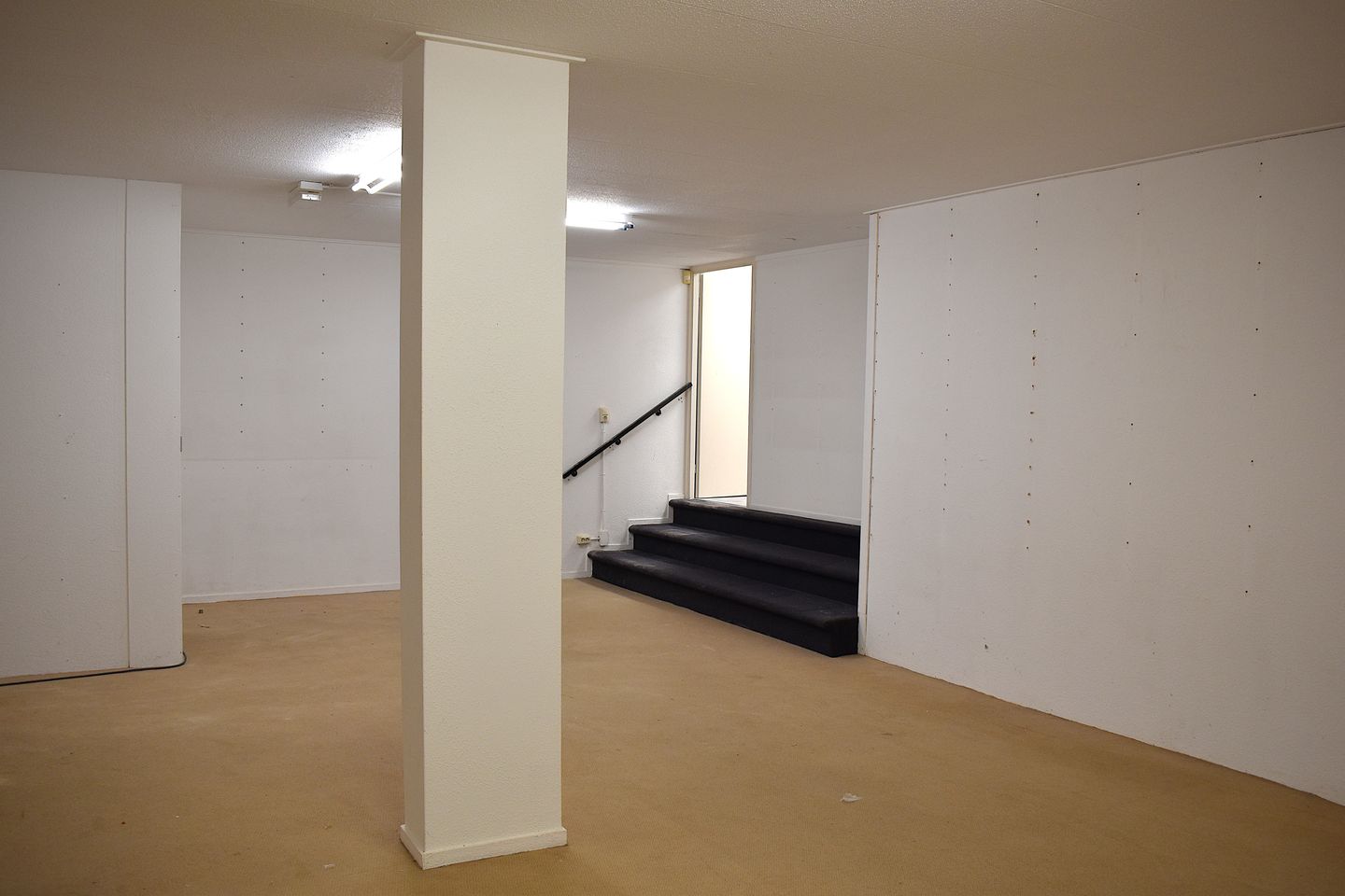 View photo 4 of Herenstraat 3
