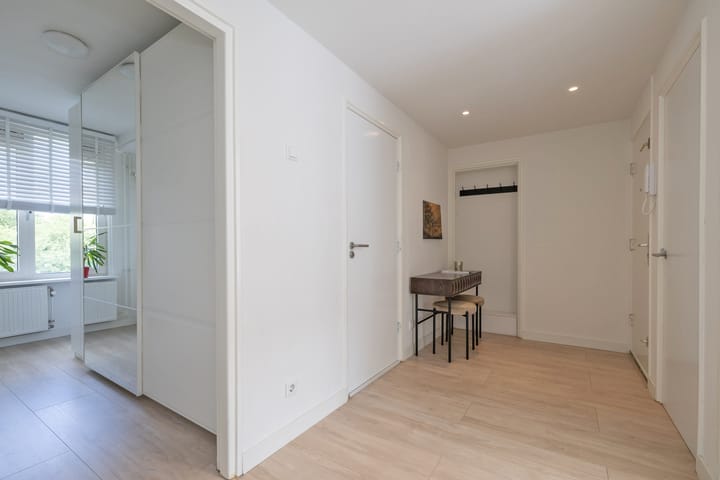 Foto 8 van Willem de Mérodestraat 35